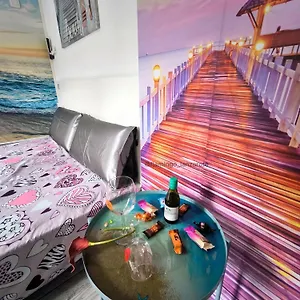 Appartamento Flamingo, Entrada Privada Y Bano Privado En By Flamingo House, No Fumadores, Arrecife (Lanzarote)